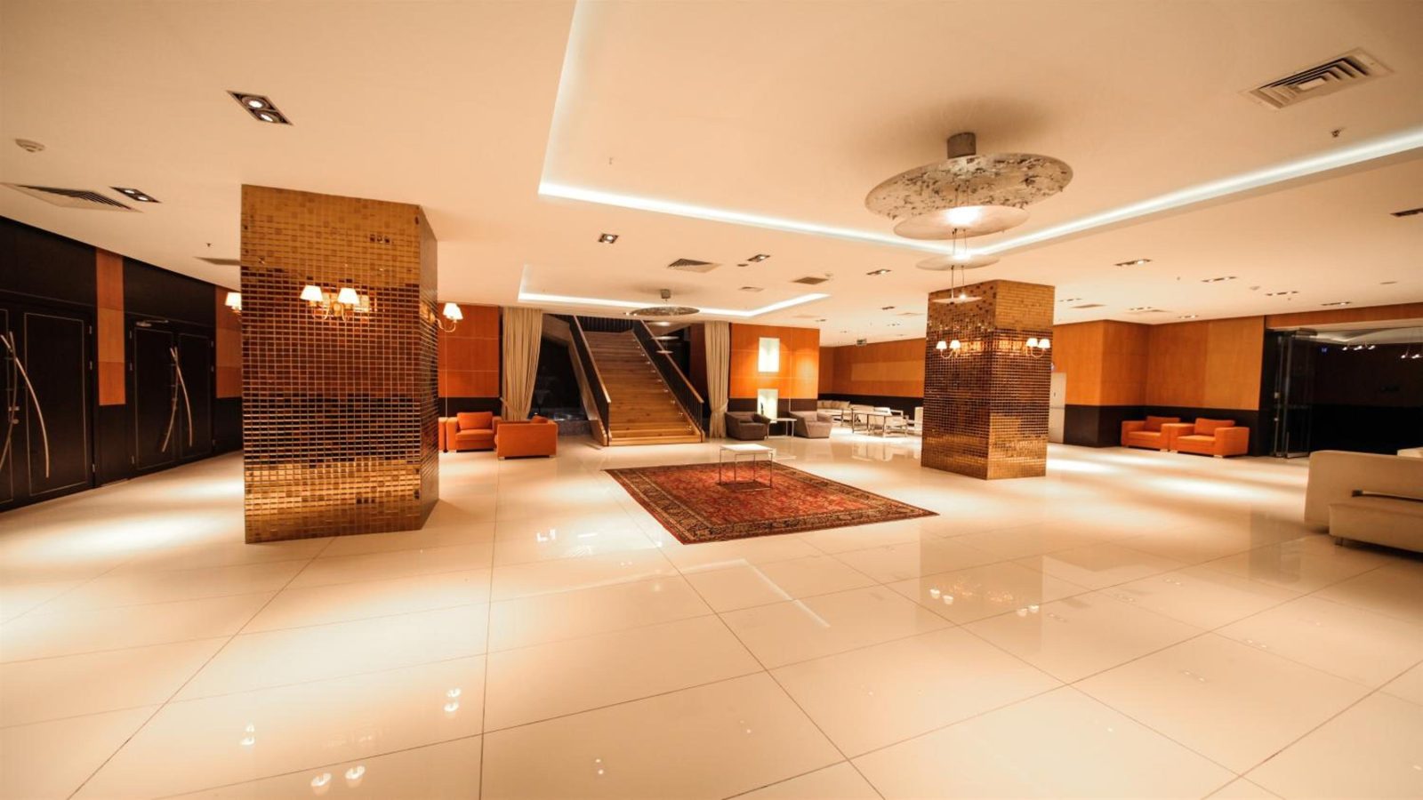 ADM Grand Hotel — photo 4