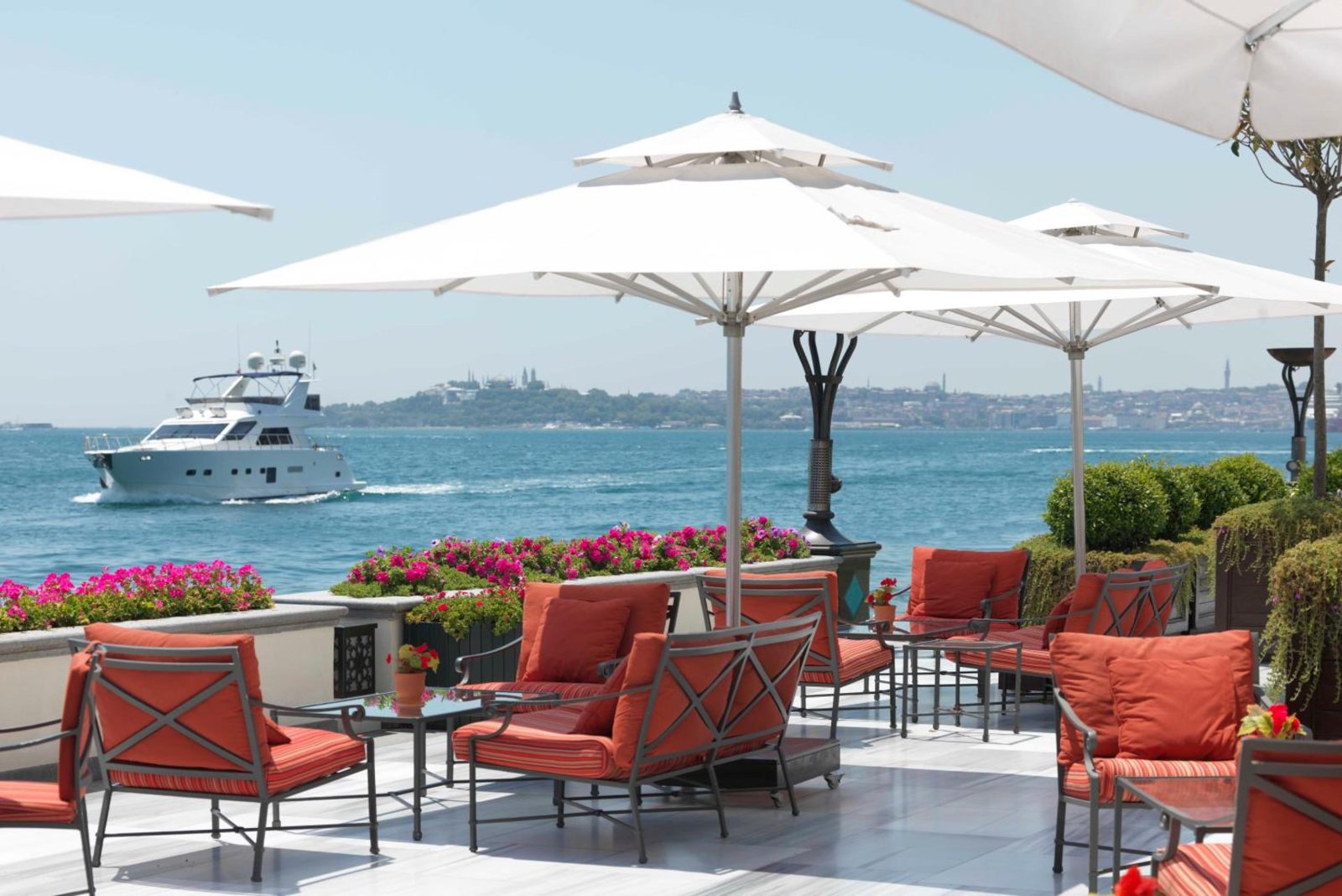 Four Seasons Hotel Istanbul at the Bosphorus — photo 4
