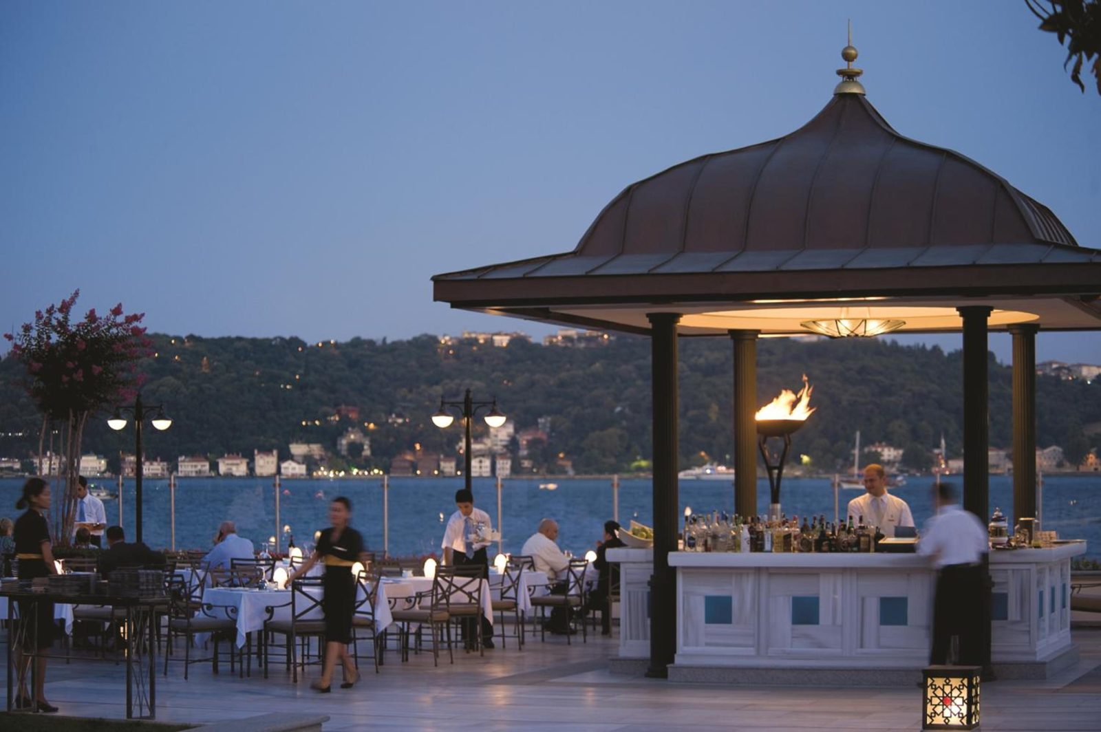 Four Seasons Hotel Istanbul at the Bosphorus — photo 5