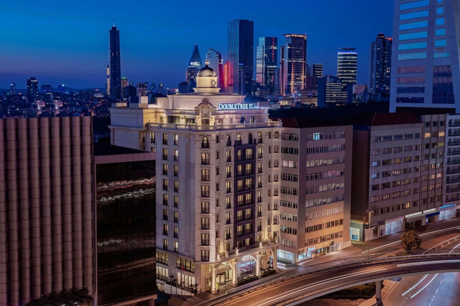 DoubleTree by Hilton Istanbul Gayrettepe — photo 2