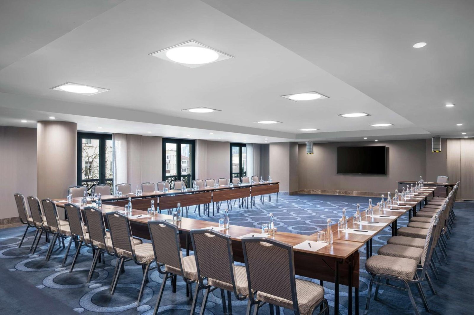 DoubleTree by Hilton Istanbul Gayrettepe — photo 7