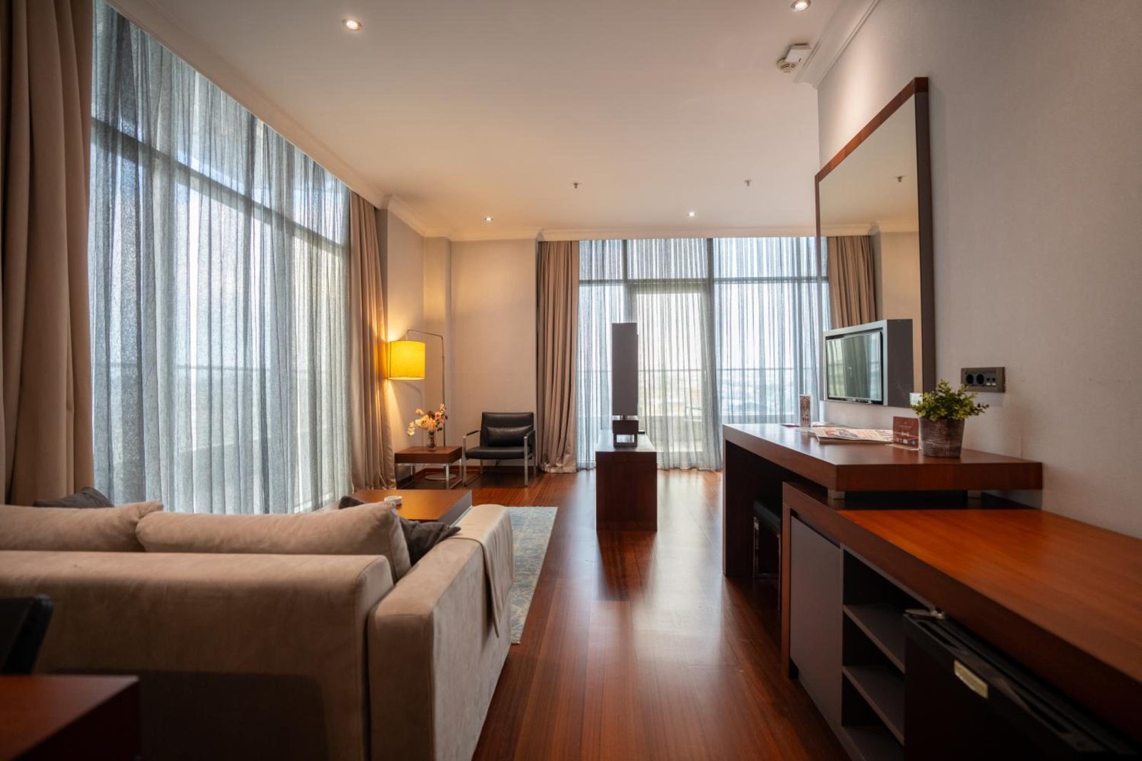 ADM Grand Hotel — photo 6